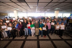Gobierno de Sinaloa fortalece oficios para mujeres y hombres
