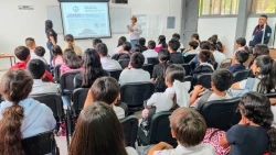 Fomenta SSPM la prevención entre jóvenes de secundaria en Villa Bonita