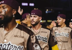 Tomateros viene de atras y vence 6-5 a Algodoneros
