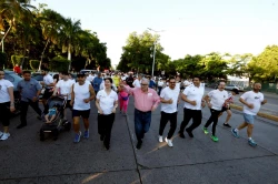Gobernador de Sinaloa encabeza el arranque de la Carrera de la Salud 2025 “Corre y Apoya”