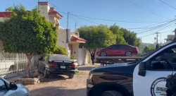 FGR catea dos domicilios en Culiacán; aseguran vehículo y detienen a dos