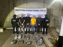 Buscaban un vehículo robado y se enfrentan a grupo armado en La Brecha, Guasave