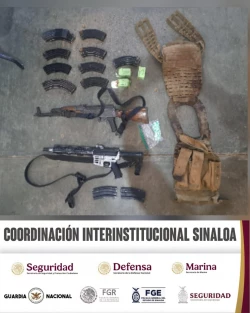 Grupo Interinstitucional aseguró armas largas, municiones y equipo táctico en Badiraguato