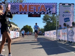 Llegan a la meta más de 700 corredores en la XIII Carrera Yo´o Joara