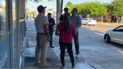 ¡Injusticia! Vecinos del Campo Clayton carecen de agua potable desde hace cuatro años