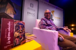 Presenta Gobernador Rocha, su libro “La Reforma Educativa: Un reporte desde el Senado