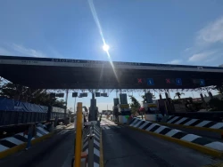 Libre paso en la caseta de Costa Rica en Culiacán