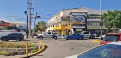 Atacan a balazos a expendio de cerveza en El Toreo, Mazatlán