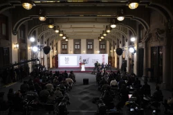 Niega Sheinbaum que haya habido acarreados en el evento en el Zócalo
