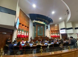 Con 30 votos de Morena desaparece la CEAIP en Sinaloa 