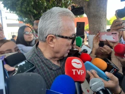 Atento Rocha Moya al pago de aguinaldo en la UAS