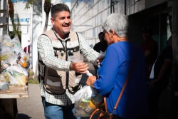 Atienen a familias desplazadas de Badiraguato en Culiacán