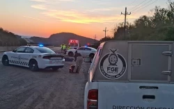 Encuentran cuerpo envuelto en una cobija sobre la Culiacán - Mazatlan