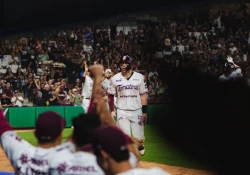 Tomateros toma ventaja en la serie de Playoffs tras vencer 7-3 a Cañeros