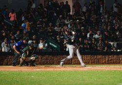 Tomateros al borde de la eliminación