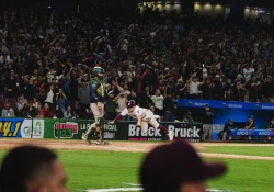 Tomateros obliga a un séptimo juego al vencer 5-4 a Cañeros