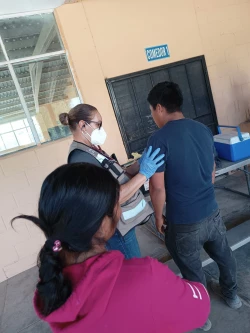 Salud Sonora refuerza atención y prevención en población migrante de campos agrícolas