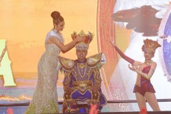 Javier Osuna “El Chiras” fue coronado como Rey de la Alegría del Carnaval de Mazatlán 2026