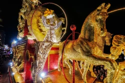El malecón de Mazatlán se llena de fiesta y emoción con el primer desfile del Carnaval 2026
