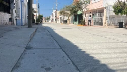 Entregan obra de rehabilitación de drenaje y pavimentación en calle Albert Einstein de Mazatlán