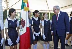 Rocha Moya encabeza conmemoración del Día de la Bandera en Sinaloa