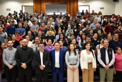 La UAS y COEPRISS capacitan a locatarios escolares en higiene y manejo de aliment