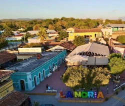 Se gestionarán apoyos en la Secretaría de Economía para comerciantes de la zona rural de Mazatlán