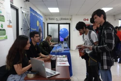 ¡Construyendo futuro! Estudiantes y empresas coinciden en el éxito de los espacios de colaboración laboral, en la Feria de Vinculación UAS 2026