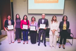 Sinaloa tiene un gobernador que trabaja de la mano con la sociedad: Sandra Angulo Cázarez