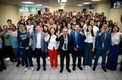 Cumple el Rector Jesús Madueña su compromiso con el deporte; entrega estímulos económicos a 48 atletas y 10 entrenadores medallistas de la etapa II de los Nacionales ANUIES 2025