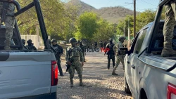 En operativo realizado en El Alamo el Salado fue retenida familia de Ismael "El Mayo" Zambada