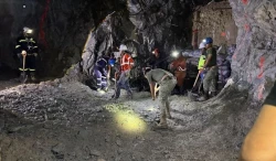 Intensifican extracción de agua y sedimento en mina Santa Fe, buscan llegar a la zona donde siguen atrapados los tres mineros