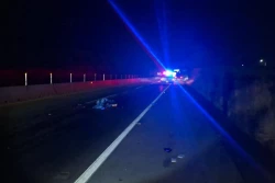 Muere motociclista arrollado en el Libramiento Mazatlán