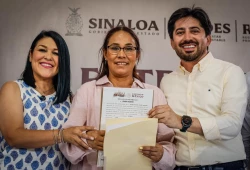 Sinaloa entrega más de 34 mil acciones en certeza jurídica 