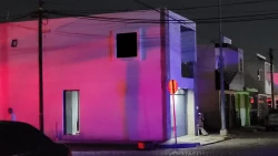 Atacan a balazos vivienda en fraccionamiento Valle Dorado de Mazatlán y dos personas resultan lesionadas