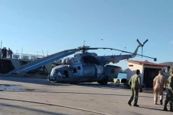 Helicóptero de La Marina presenta falla en aterrizaje