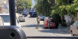 Ex militar es atacado a balazos afuera de su casa en Mazatlán