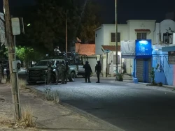 Enfrentamiento en Villas del Cedro deja dos Policías heridos y tres presuntos detenidos