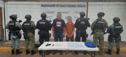 Detienen a dos hombres con cristal