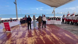 Entregan equipamiento a elementos de la Policía Acuática de Mazatlán