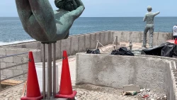 Alcaldesa interina aclara que en la Carpa Olivera no se construyen bardas, sino muretes