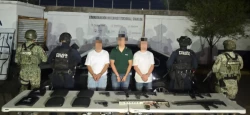 Detienen a tres civiles tras persecución