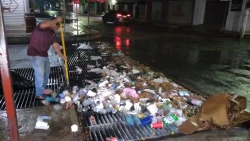 Fuerte lluvia y viento azotó a Culiacán