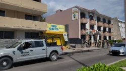 Atacan a balazos expendio de cerveza ubicado en el malecón de Mazatlán