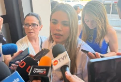 Estable se mantienen policía baleado