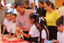 Ayuntamiento de Navolato lleva jornada ciudadana y servicios públicos a Lo de Sauceda