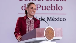 Defiende Sheinbaum modelo educativo en México