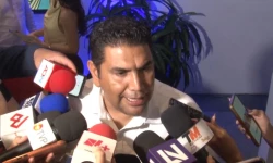 Refuerzan revisión de espectaculares