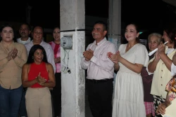 Instalan 22 luminarias en la colonia Popular en Navolato