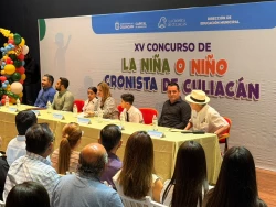 Premian a 10 niños cronistas en Culiacán